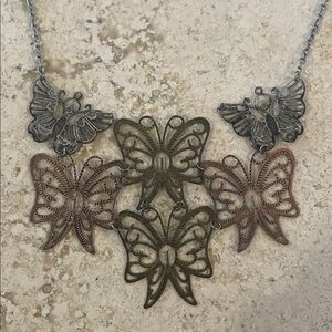 Elegant Metal Butterfly Pendant Necklace *Excellent Cond*